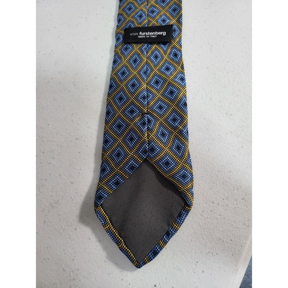 von Furstenberg Men's Tie 100% Silk - Picture 2 of 6